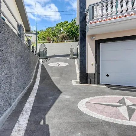 Vale Dos Amores, A In Madeira شقة